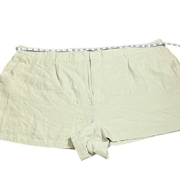 Nine West High Rise Stone Shorts, Size 4X, NWT - Picture 4 of 10